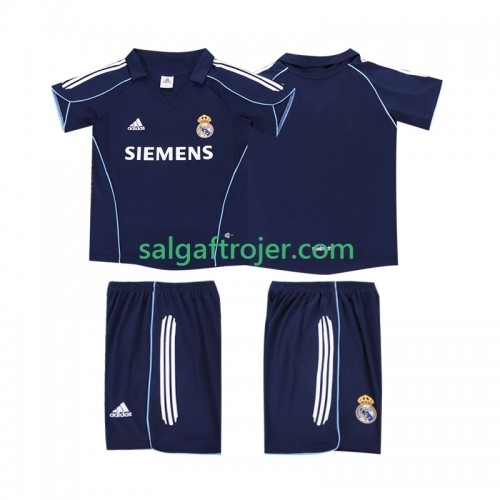Real Madrid 2006 Fodboldtrøjer Børn Retro Udebanesæt 2005 Kort ærmer Real Madrid 2006 Fodboldtrøjer Børn Retro Udebanesæt 2005 Kort ærmer